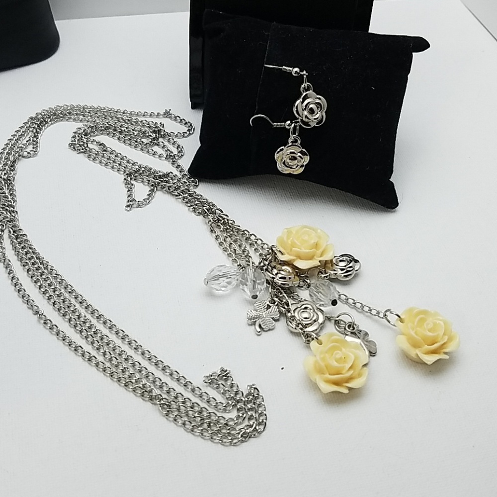 2 Strand Silver Tone Rose & Bead 36" Necklace Set Flower
